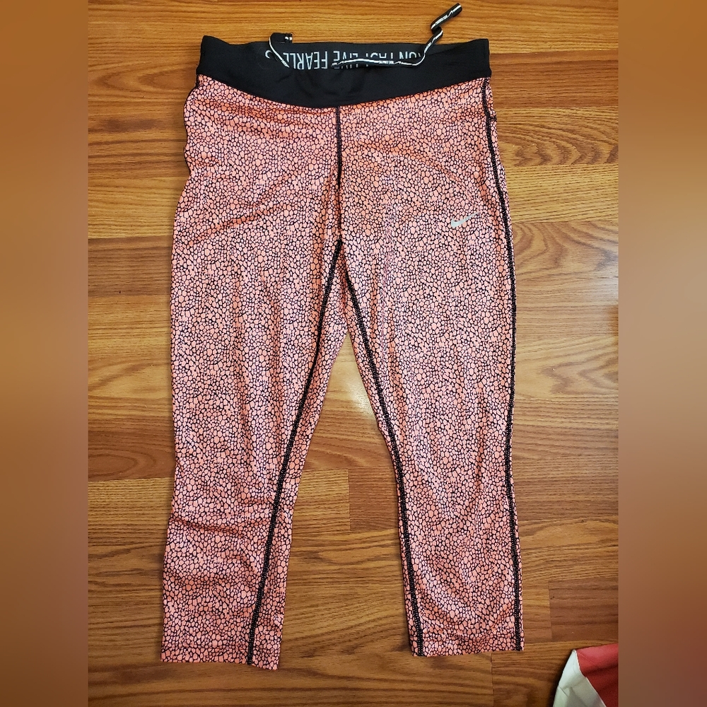 Nike Dri-Fit Pink Pebble Print Leggings
